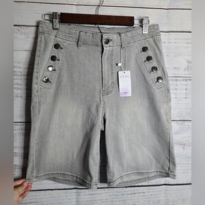 NWT Lascana Gray Womans 8" Shorts Size 10